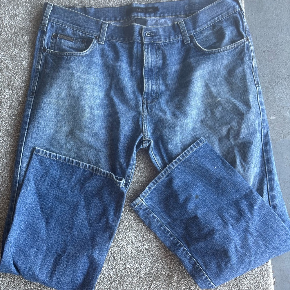 Calvin Klein Women’s Blue Straight-Leg Jeans